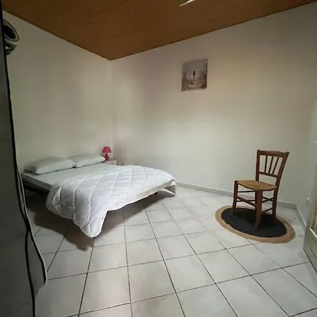 Maison 6 Couchages Apartment *